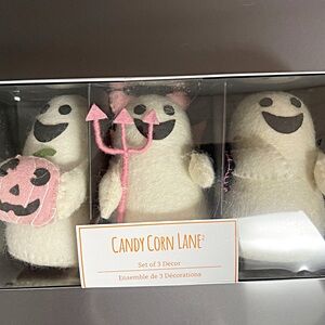 Candy Corn Lane 3 Ghost Decor